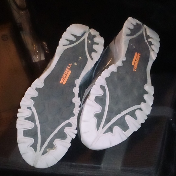 Merrell shoes - Picture 3 of 4